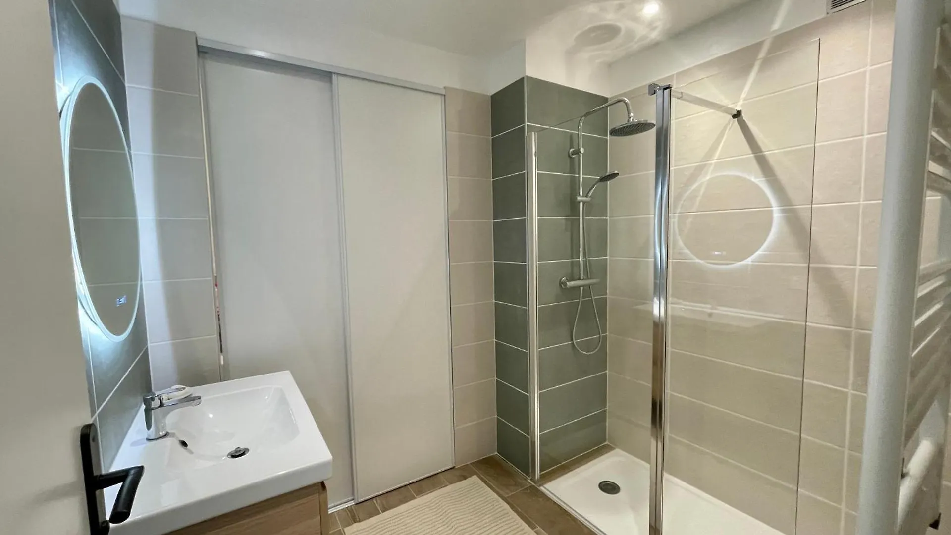 Bright Appartment With View Cagnes-sur-Mer Apartment